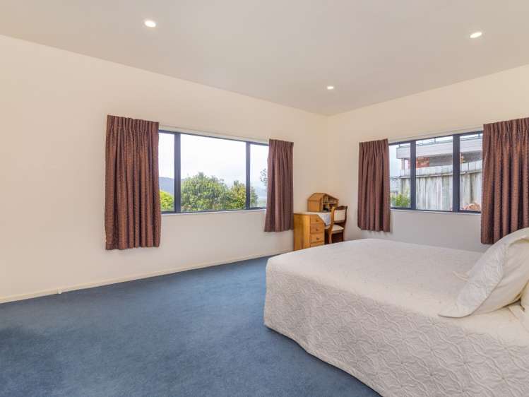 96 Redvers Drive Belmont_6