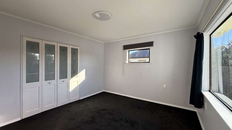 5 Devon Street Taradale_8