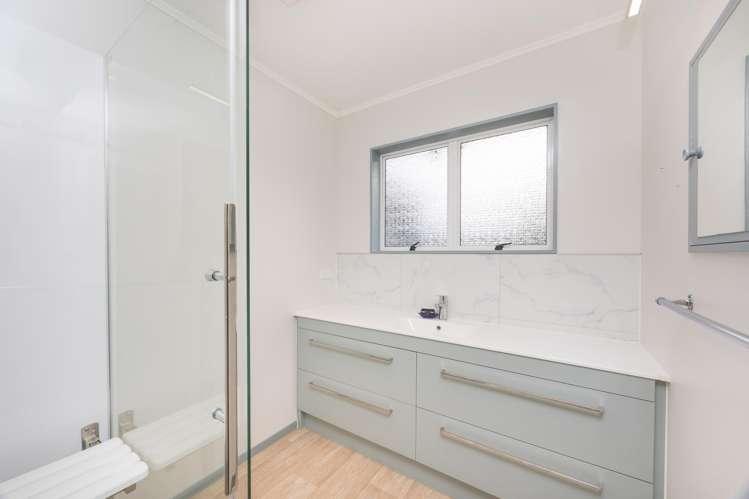36 Cedar Crescent Feilding_9