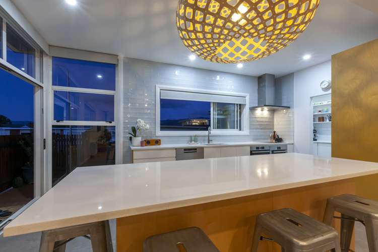 30 Newry Road Raumati Beach_12