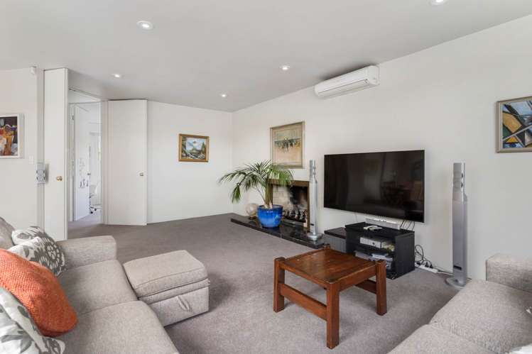 7 Ronaki Road Mission Bay_13