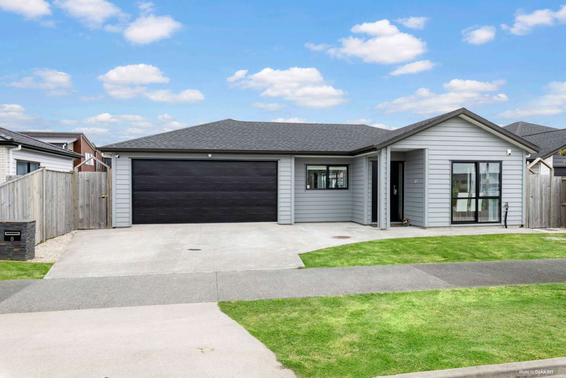 8 Castlepoint Avenue Takanini_0