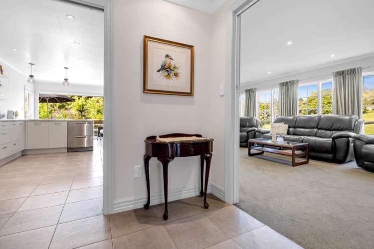 27 Charles Dickens Drive_4
