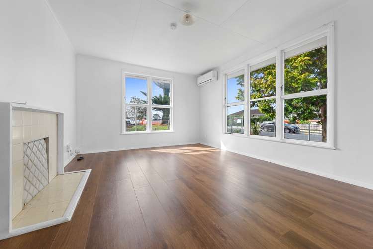 4 Winthrop Way Mangere East_9