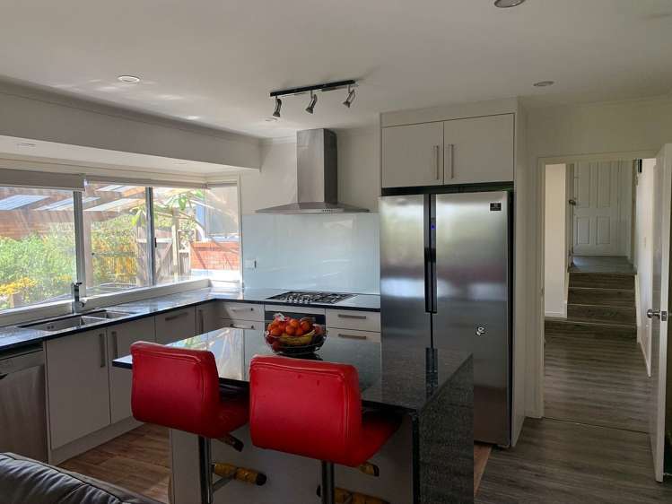 11 Summermist Drive Northpark_5