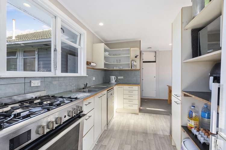 17 Dimock Street Titahi Bay_8