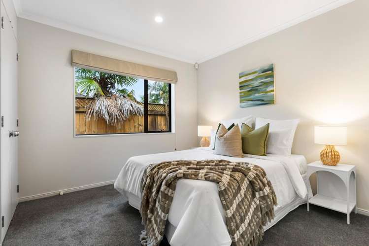 33 Croftview Road Wattle Downs_13