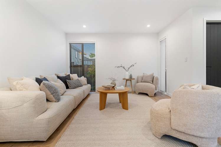 16 Hamurana Place Te Atatu Peninsula_10
