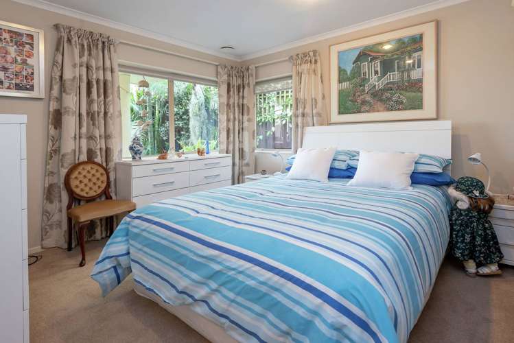 2/42 Mccahill Views Botany Downs_8