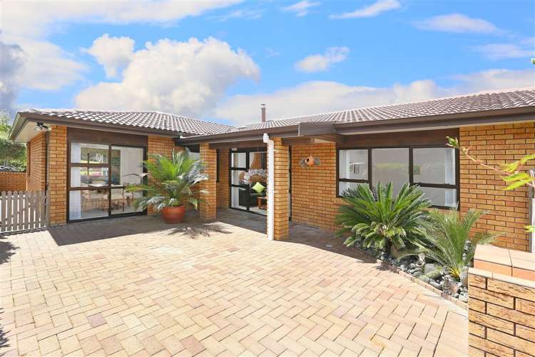 10 Tirohunga Drive Henderson_14