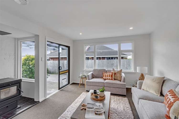 102 Bassett Street Burwood_7
