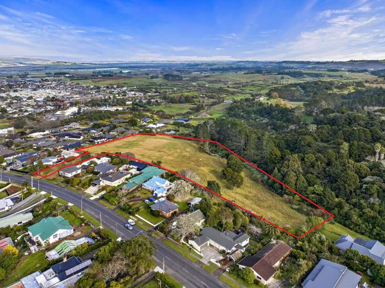 23 and 23A Harrisville Road Tuakau_9