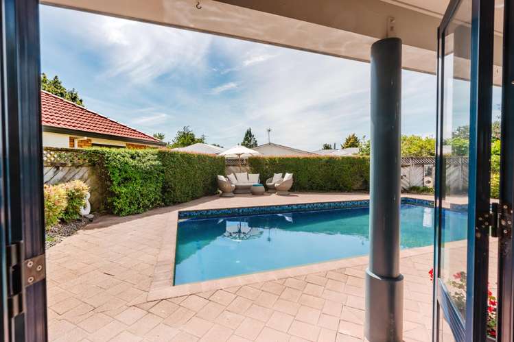 5 Earls Court Hillcrest_3