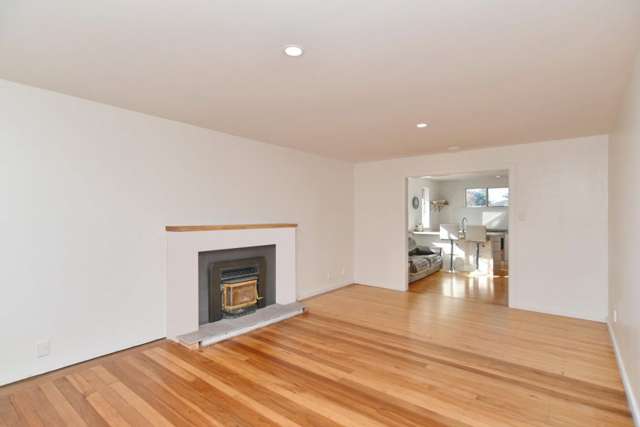 13 Lyndhurst Crescent Aranui_2