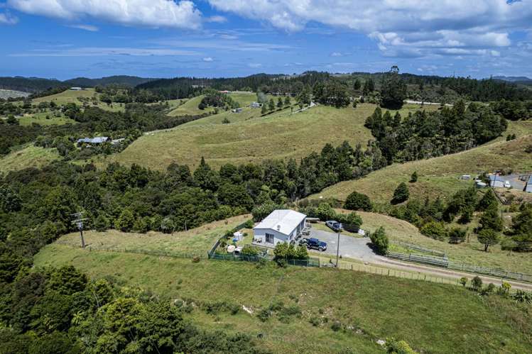 121 Gomez Road Hikurangi_18