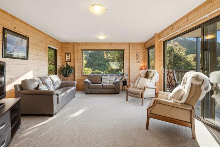 29 Manuka Drive Ngakuta Bay_9