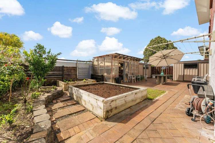 84 Gossamer Drive Pakuranga Heights_3