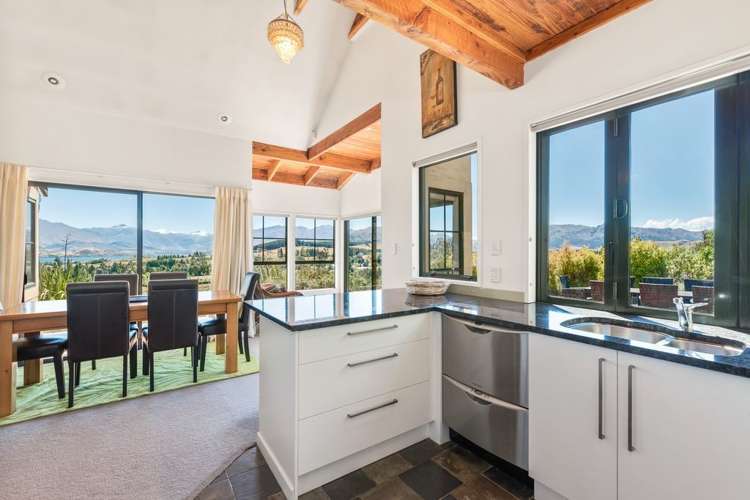 8 Astral Rise Wanaka_16