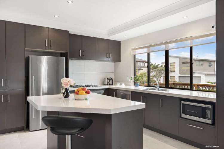 2 Solstone Place Flat Bush_4