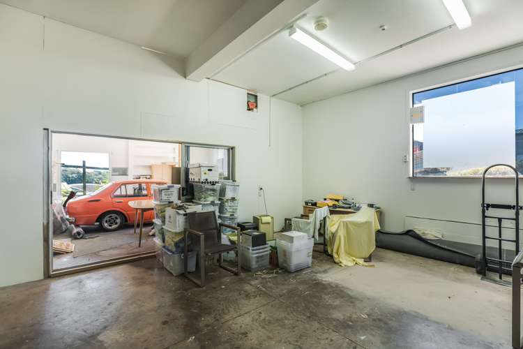 16 Erua Road Ostend_21