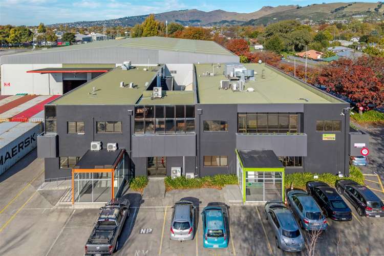 501 Brougham Street Waltham_10