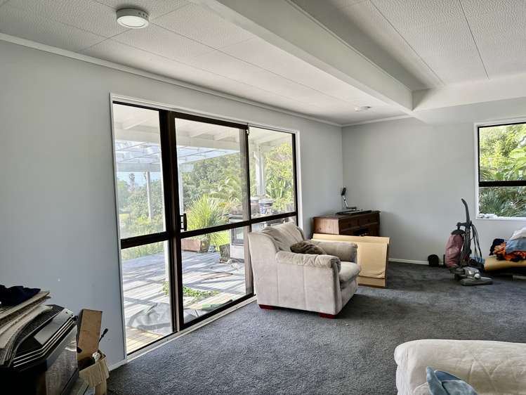 21 Lake Road Awanui_16