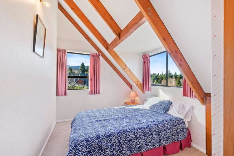 17 Chalet Crescent Hanmer Springs_16