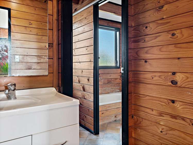 1b Hunter Way Otumoetai_15