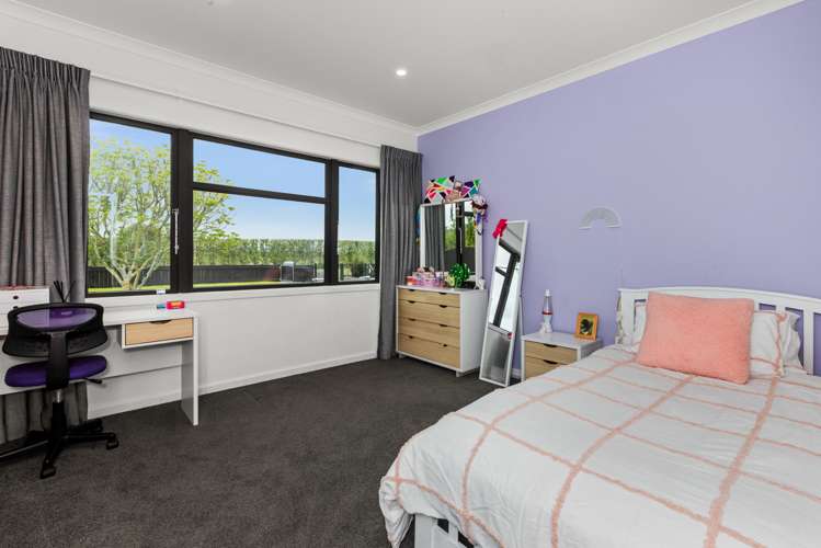 64 Thompson Road Twyford_14