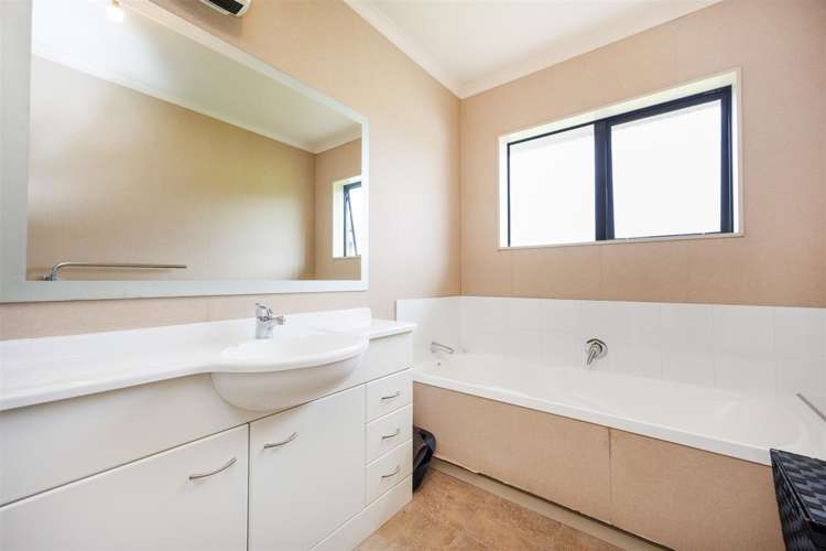 148 Hendersons Line Marton_36