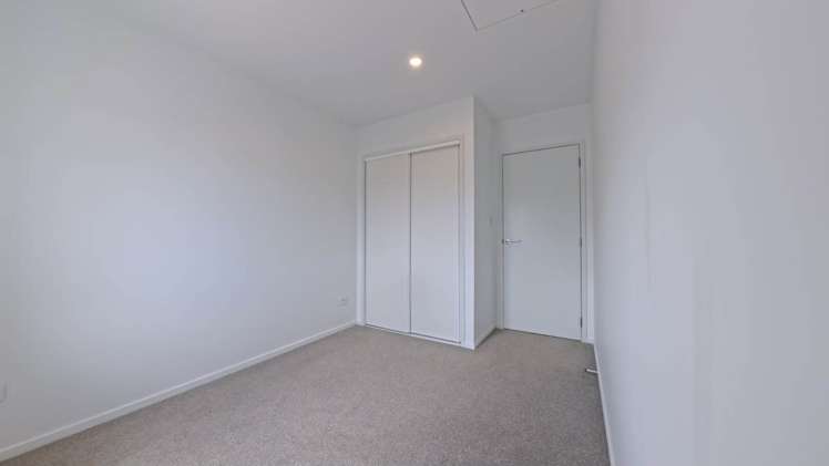 73 Freeland Avenue Mt Roskill_19