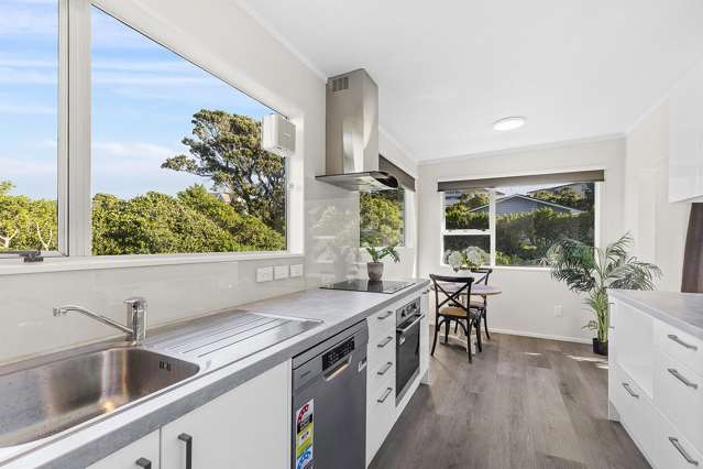 7A/ FLAT 4 Terrace Road Titahi Bay_3