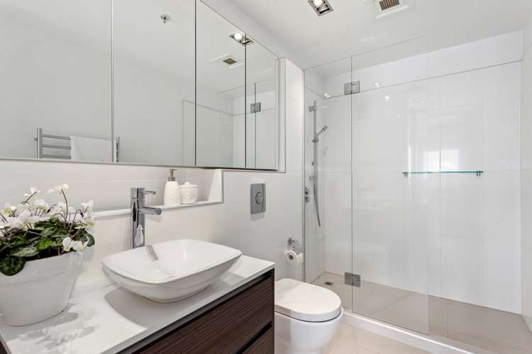 402/17 Quay Street Whakatane_11