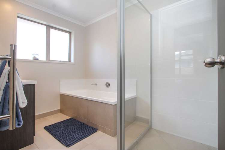 95 Pinecrest Drive Gulf Harbour_13