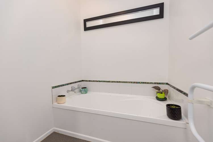 16 Fox Road Springvale_10