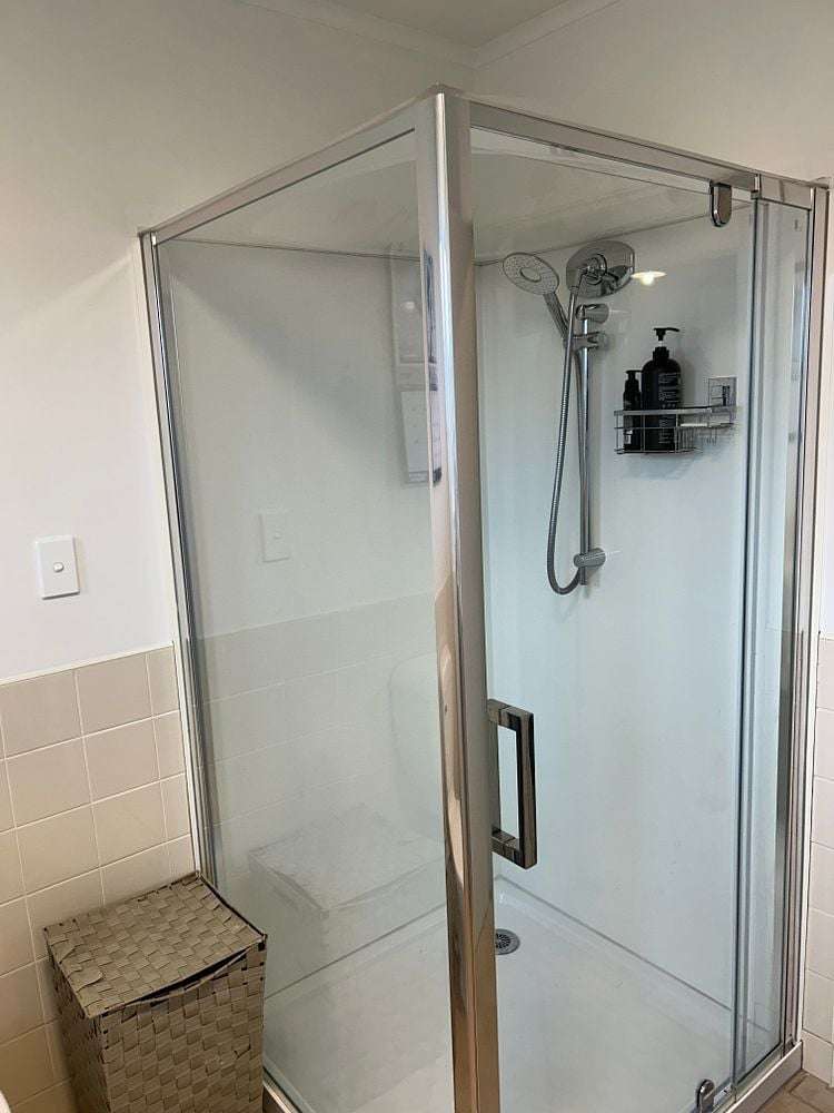 7 Hobart Crescent Wattle Downs_11