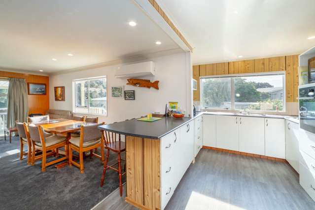 17 Te Miha Crescent Cape Palliser_3
