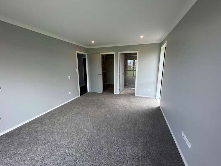 10 Sanson Place Levin_10