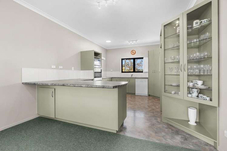 4 Carrington Drive Carterton_7