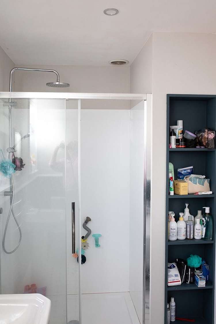 3 Sunny Grove Wainuiomata_11