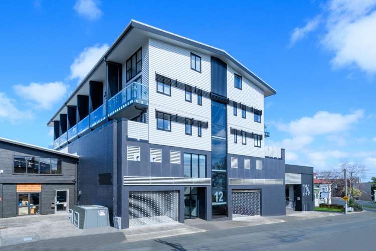 1h/12 Charles Street Mount Eden_0