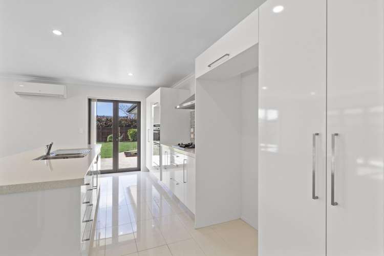 30 West Thompson Street Leamington_8