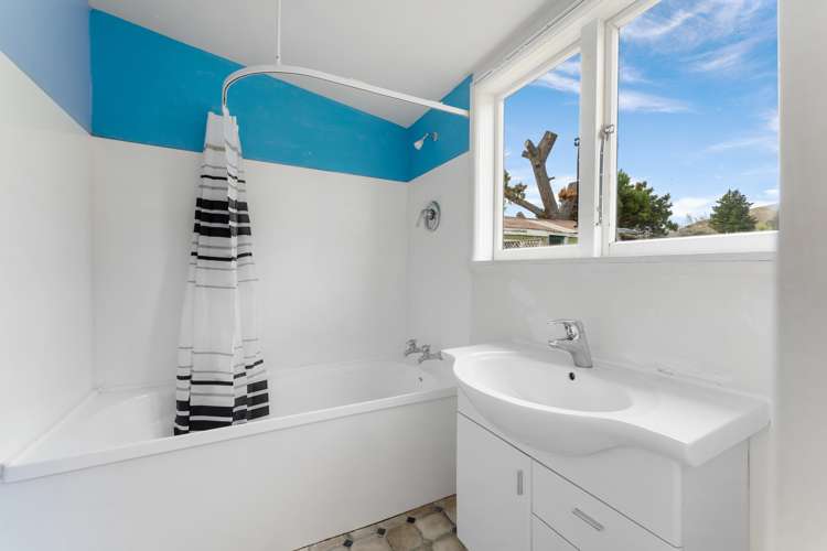 9 Princes Street Waikari_18