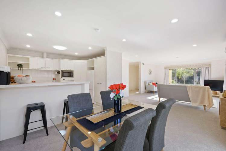 74 Hillwell Drive Henderson_4