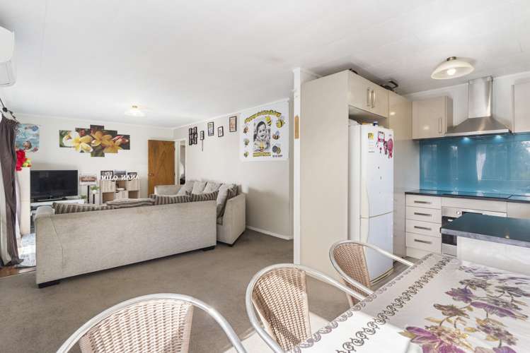 6 Katrina Place Massey_7