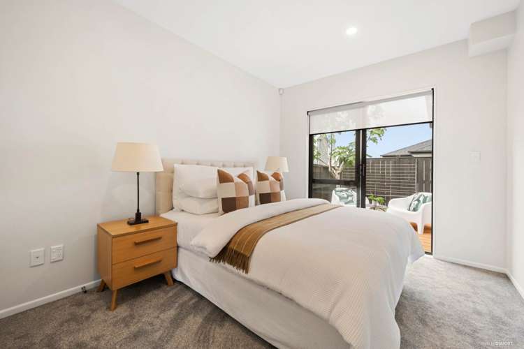 61 Seabrook Avenue New Lynn_11