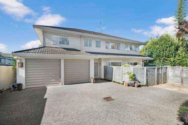 2/49 Rewi Street Torbay_1