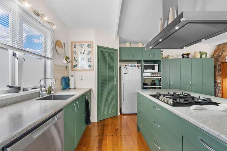 83 Hatea Drive Regent_7