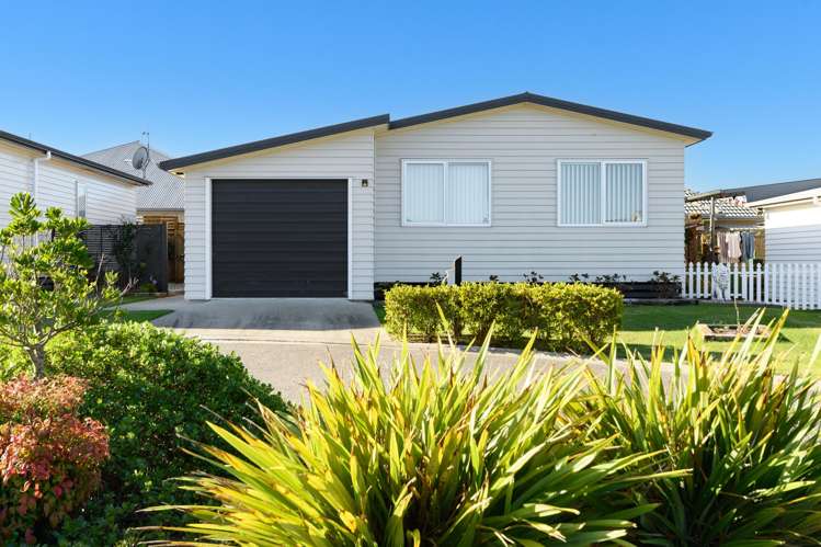 219/11 Kamahi Crescent (Golden Sands Village)_1