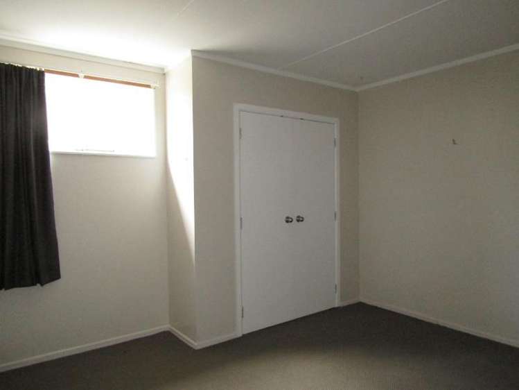 172B Spa Road 11210_9